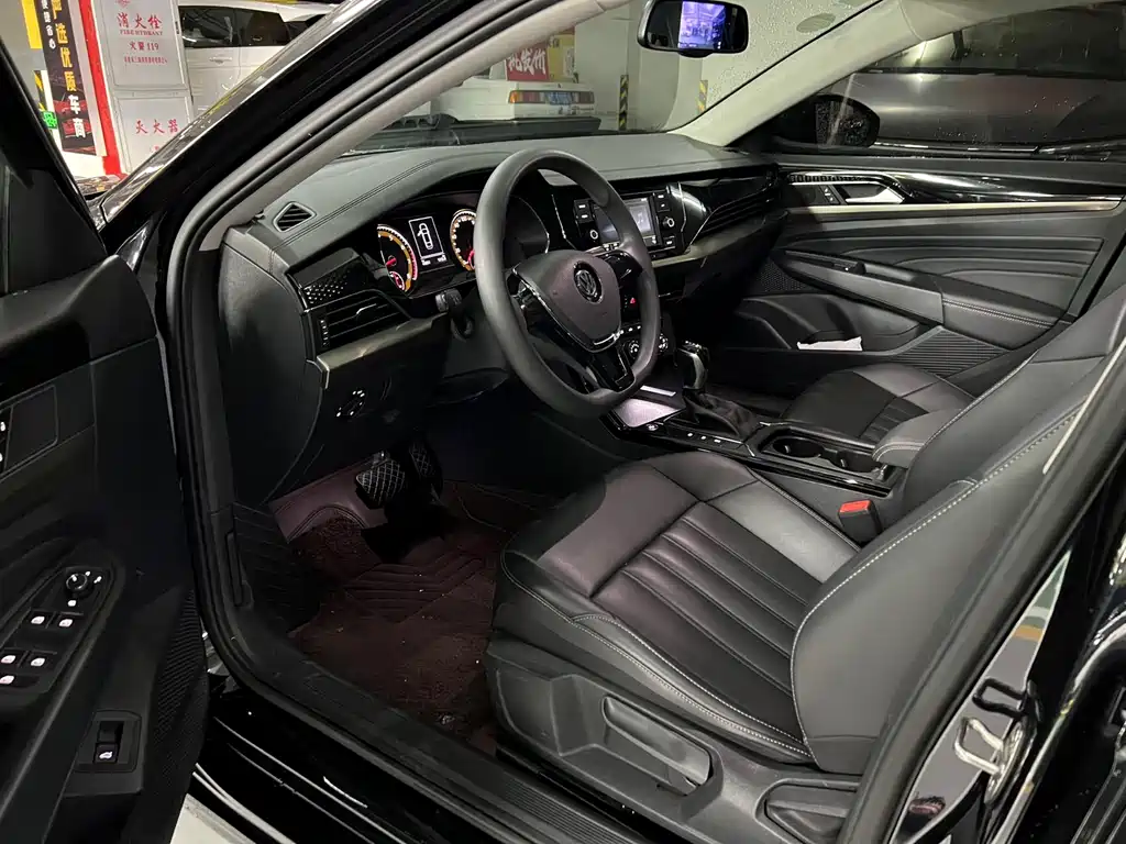 Passat 280 TSI Business CN-VI