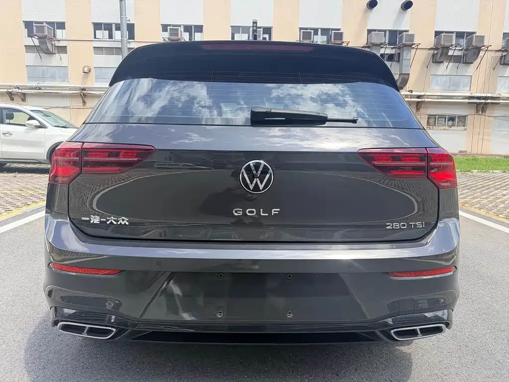 Golf Facelift 280 TSI DSG R-Line