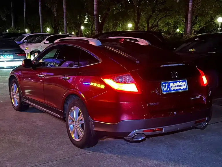 Honda Crosstour 2.4 L Luxury