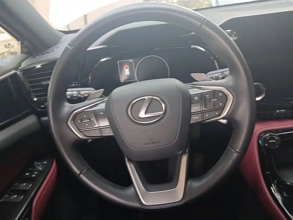 Lexus NX 260 FWD Creative Tour Special Edition