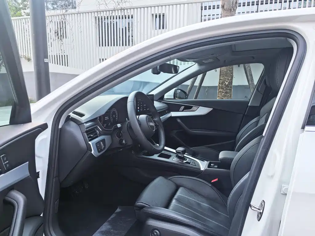 Audi A4 L 40 TFSI Fashion Dynamic