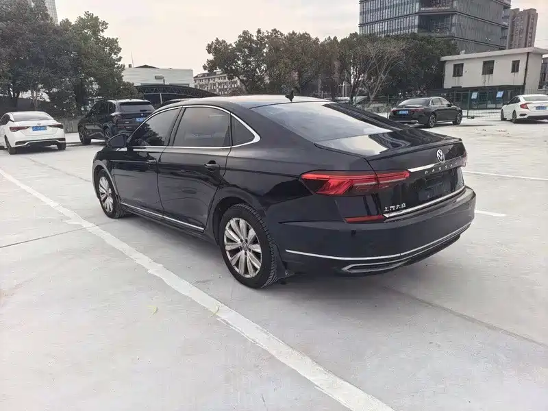 Passat 330 TSI Elite CN-VI
