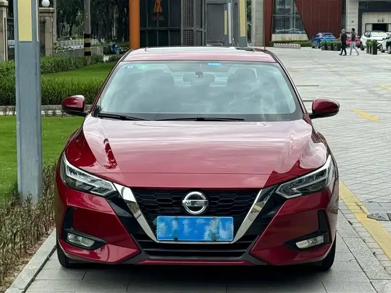 Nissan Sylphy 1.6 L XL CVT Joy
