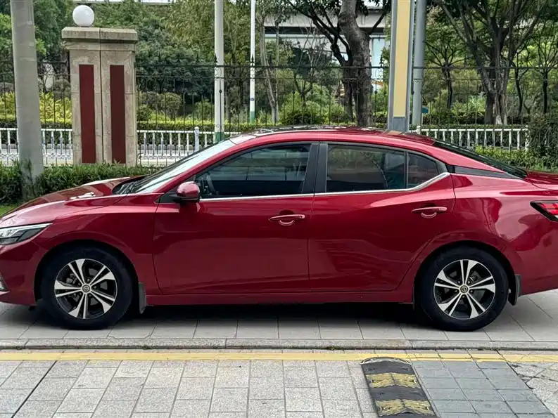 Sylphy 1.6 L XL CVT Joy