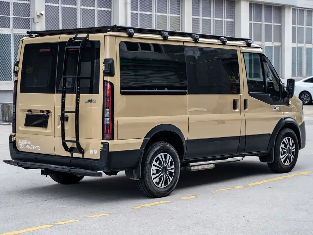 JMC Fushun 江铃福顺宿营房车 2024款 2.0 T 自动