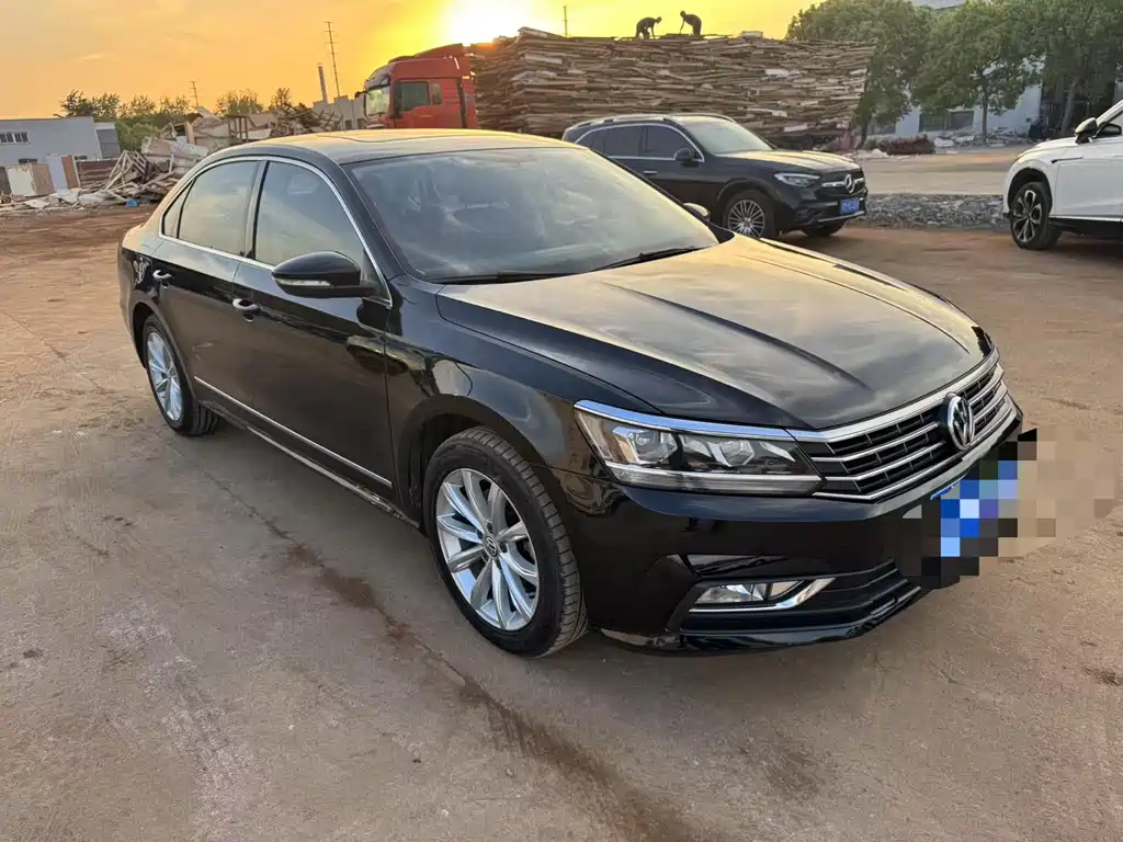 Passat 330 TSI DSG Honored