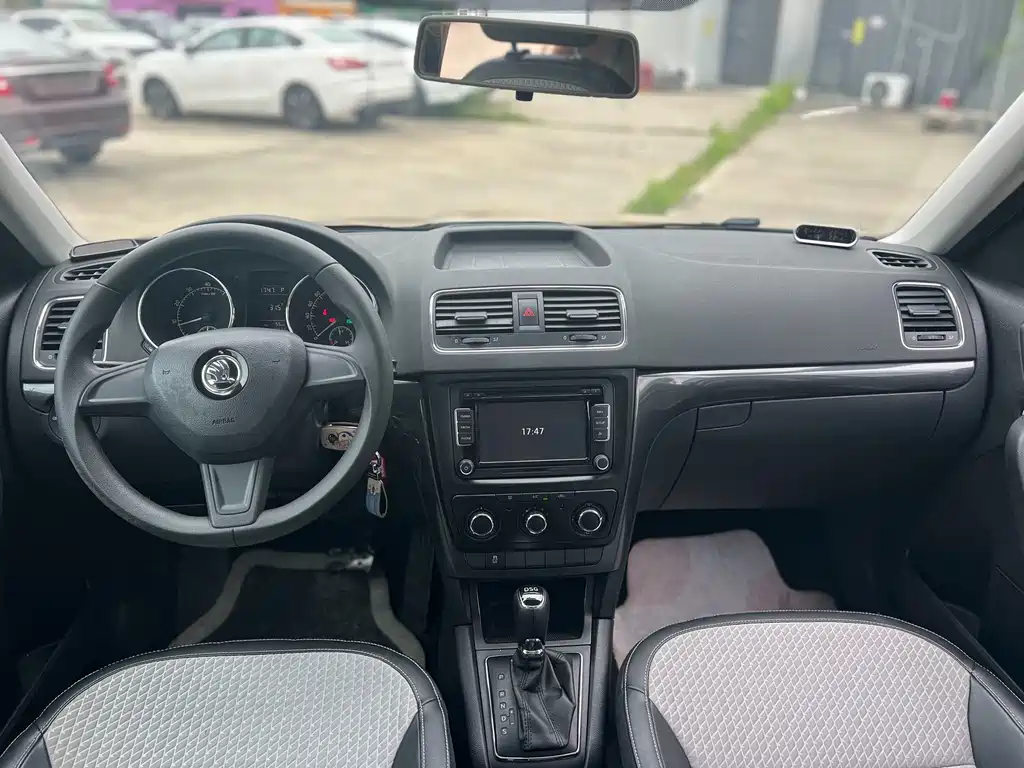 Yeti 1.4 TSI DSG Forward