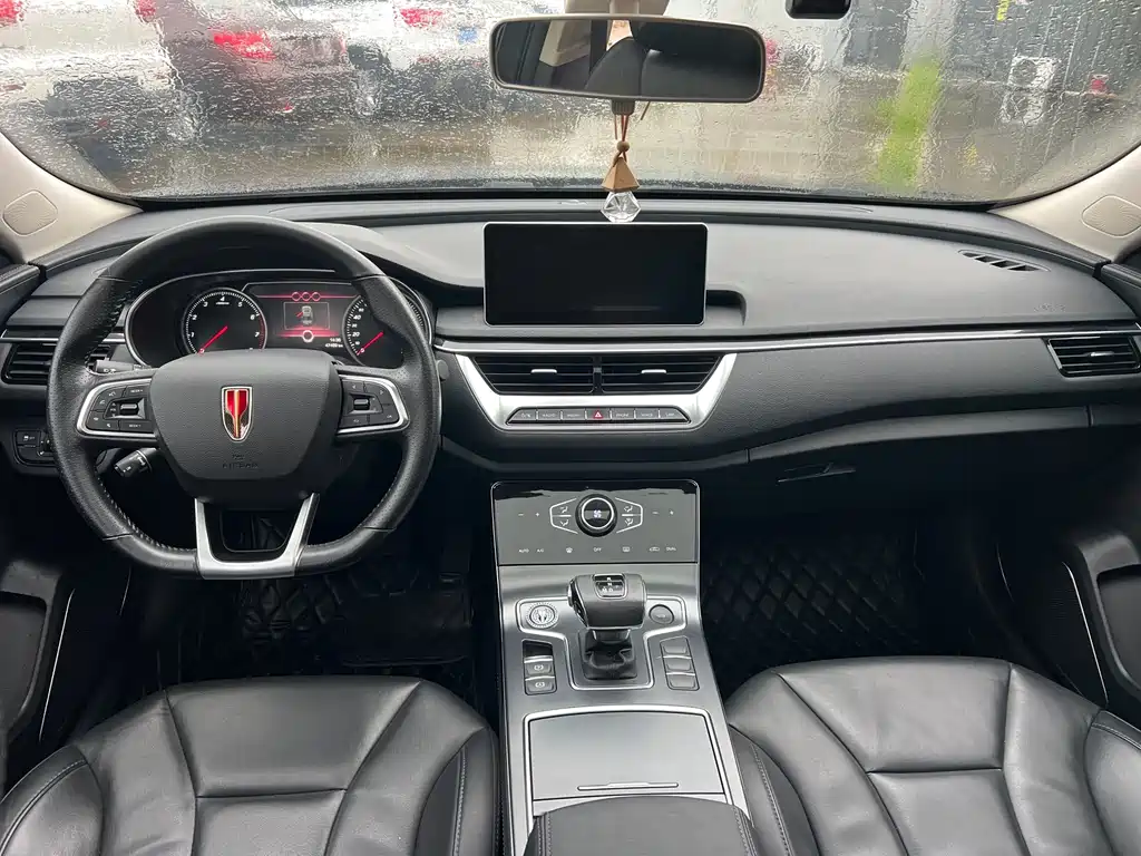 Hongqi H5 Classic 1.5 T DCT Flagship Charm