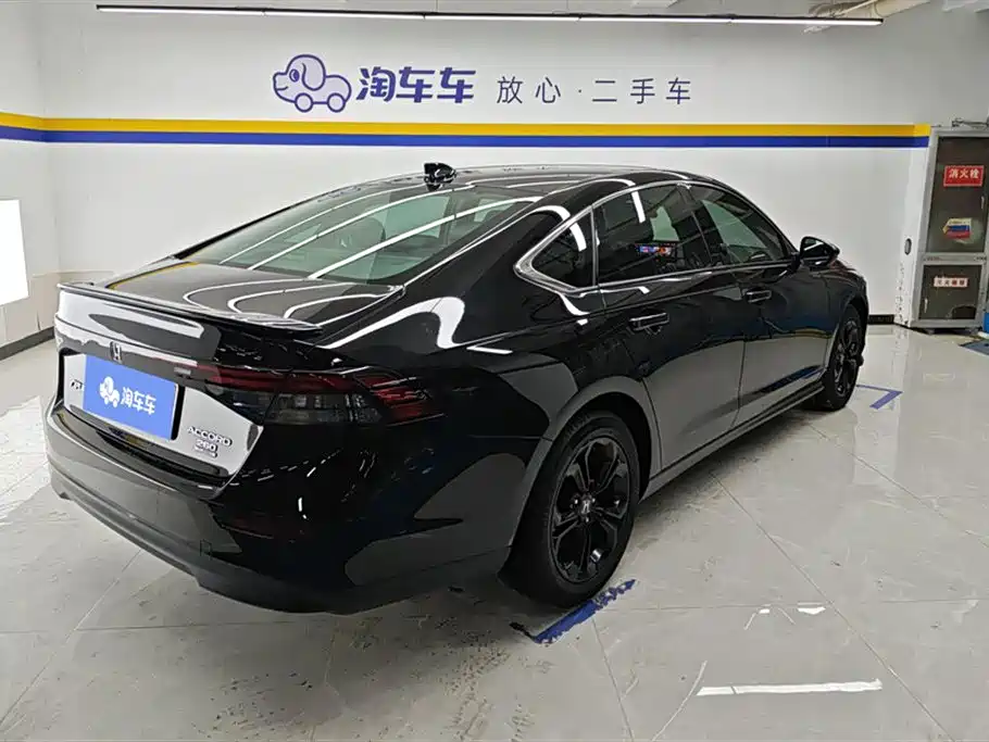 Accord 260 TURBO Luxury