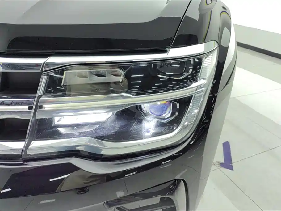 Teramont 380 TSI 4 WD Dragon Shine