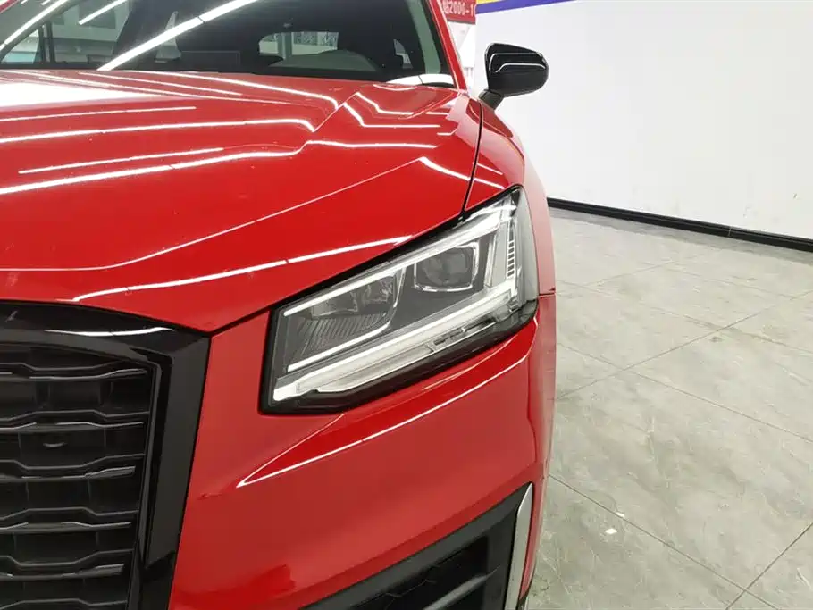 Audi Q2 L 35 TFSI Progressive Dynamic