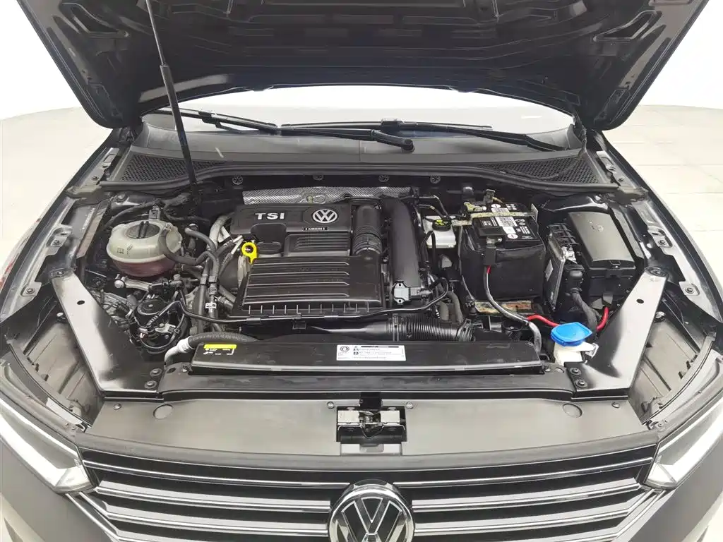 Magotan 280 TSI DSG Comfort CN-VI
