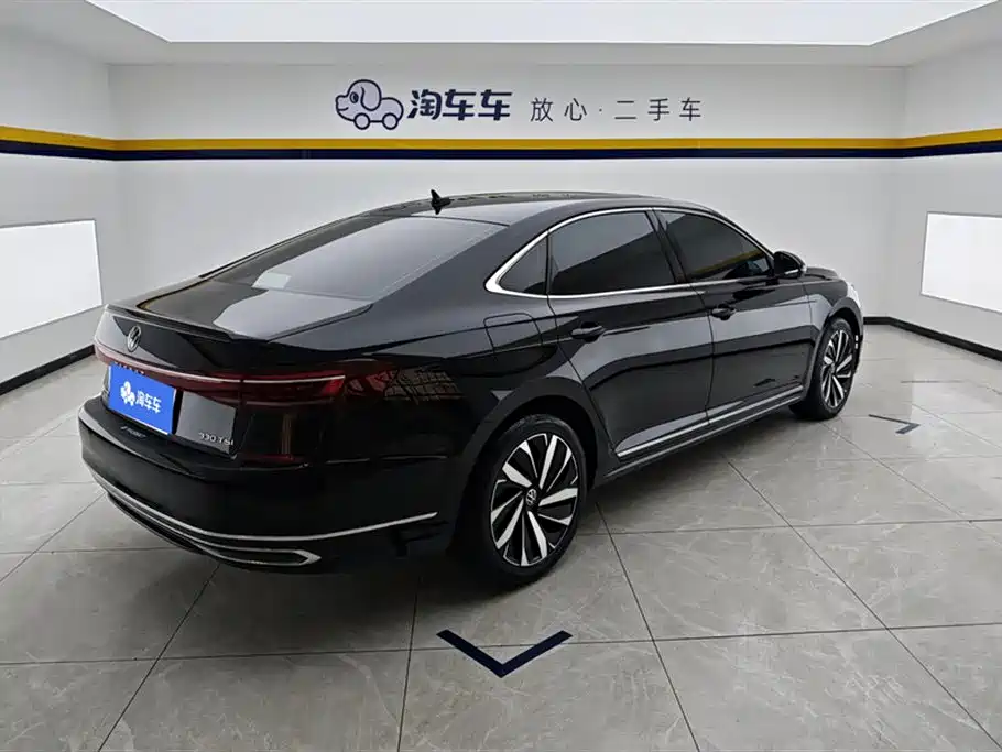 Passat 330 TSI Elite