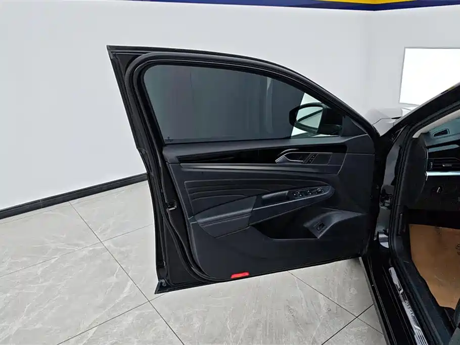Passat 330 TSI Elite