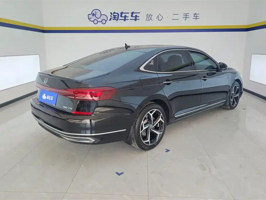 Passat 380 TSI Starry Sky Dragon Shine