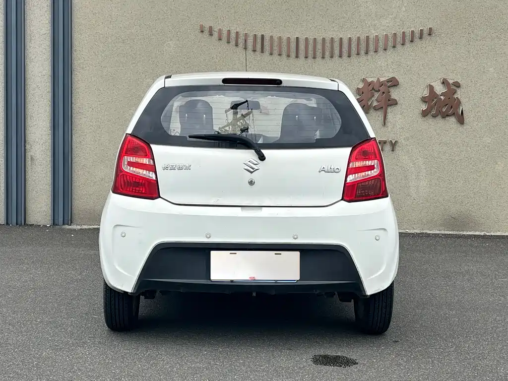 Alto 1.0 L Manual Luxury