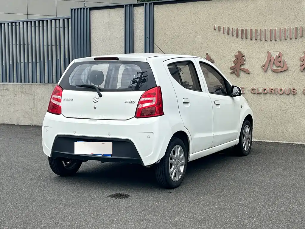 Alto 1.0 L Manual Luxury