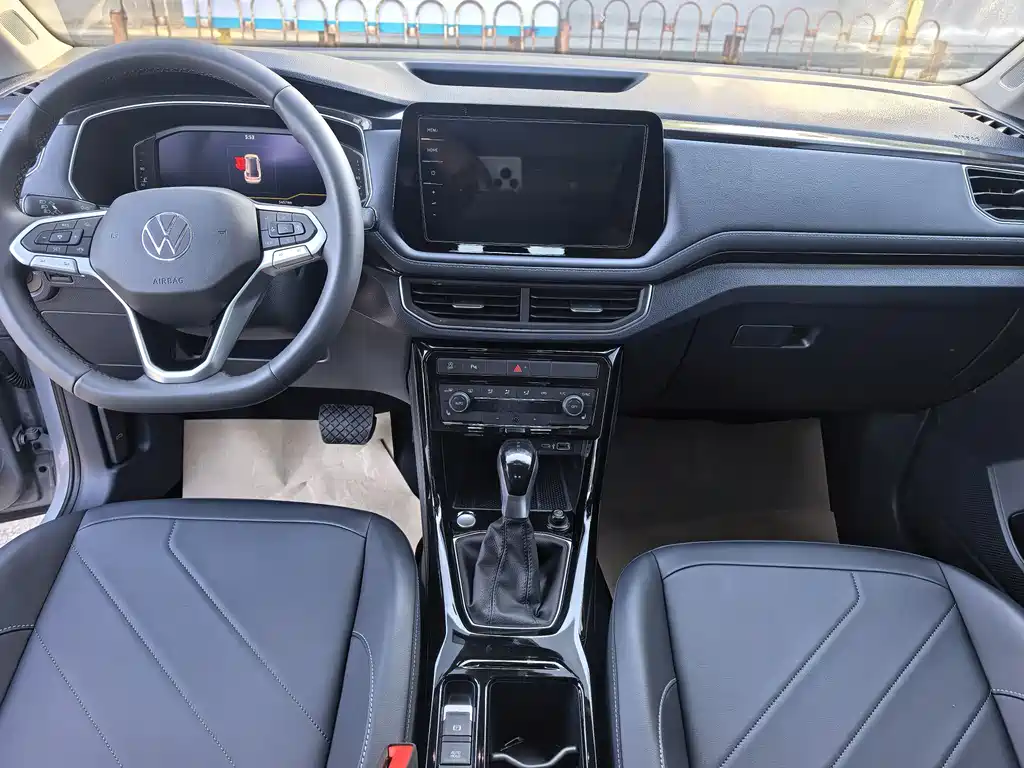 Tharu New Sharp 300 TSI Sharp Enjoyment