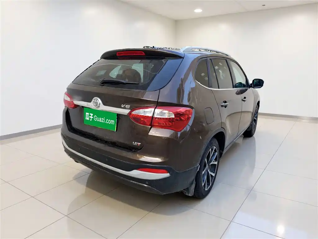 Brilliance V5 1.5 T Auto 2 WD Intelligent