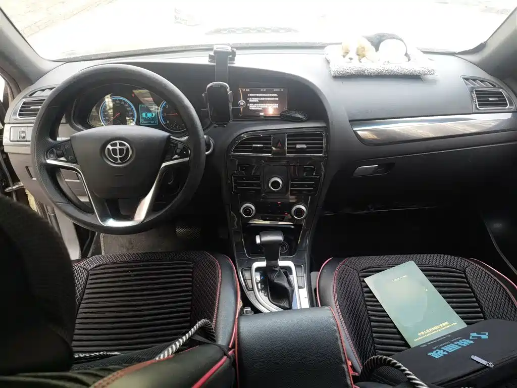 Brilliance V5 1.5 T Auto 2 WD Intelligent