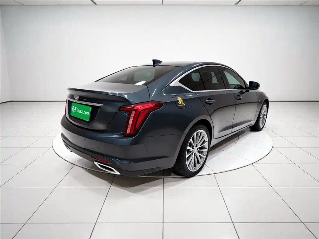 Cadillac CT5 28 T Distinguished
