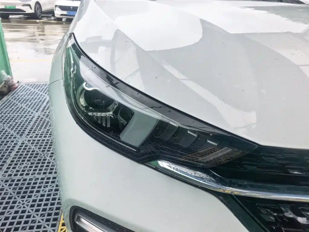 Arrizo GX 艾瑞泽GX 2019款 冠军版 1.5 L 手动时尚型
