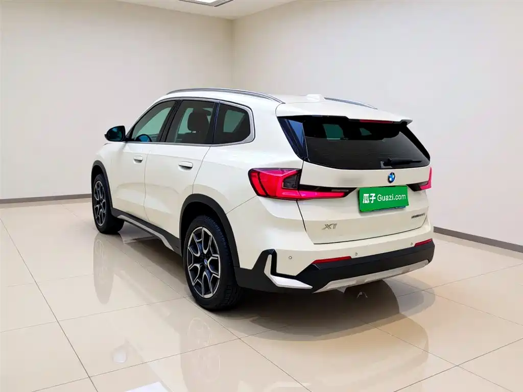 BMW X1 sDrive25 Li X Design Package