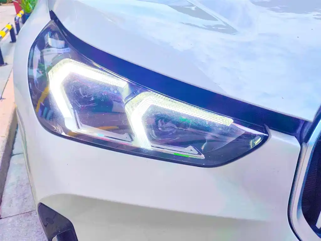 BMW X1 sDrive25 Li X Design Package