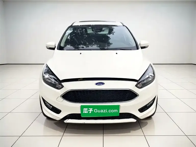 Ford Focus 福克斯 2015款 两厢 EcoBoost 180 自动运动型