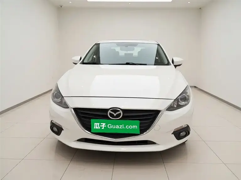 Mazda 3 Axela Sedan 1.5 L Auto Luxury