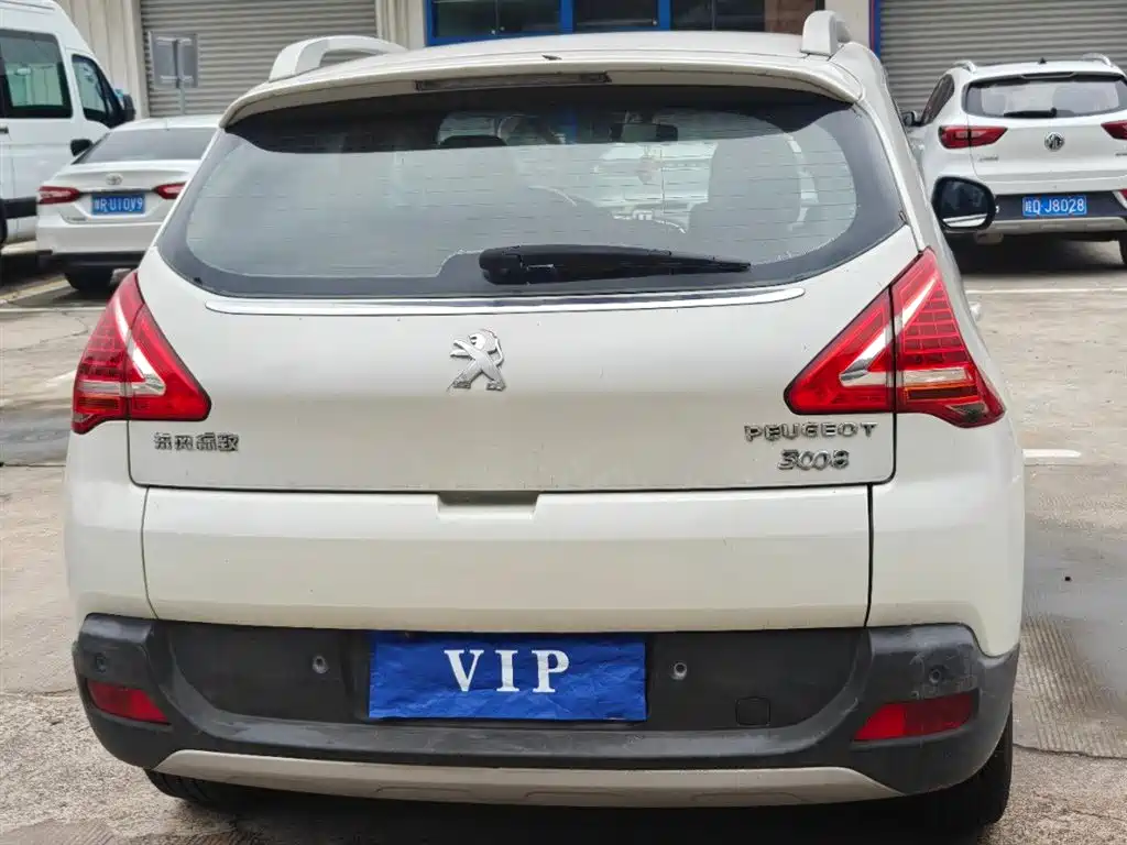 Peugeot 3008 2.0 L Auto Trendy