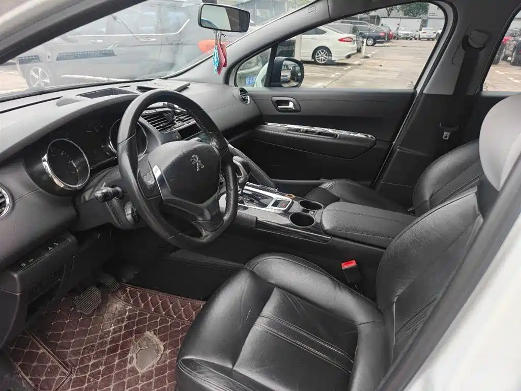 Peugeot 3008 2.0 L Auto Trendy