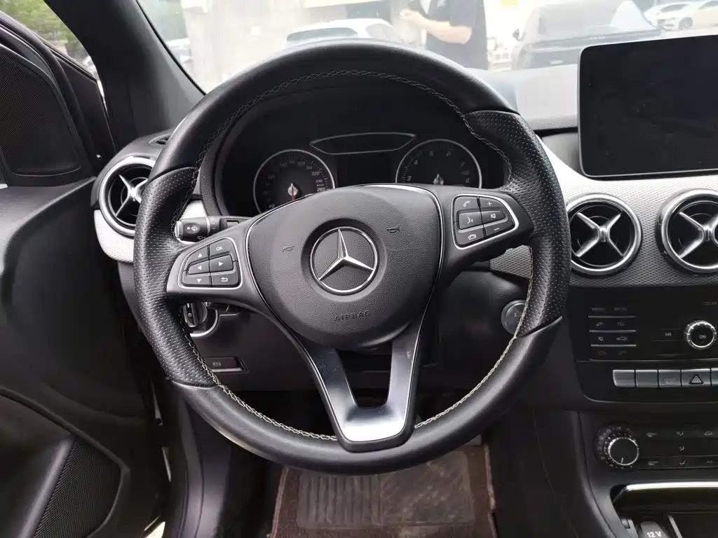 Mercedes-Benz B-Class B 200 Dynamic