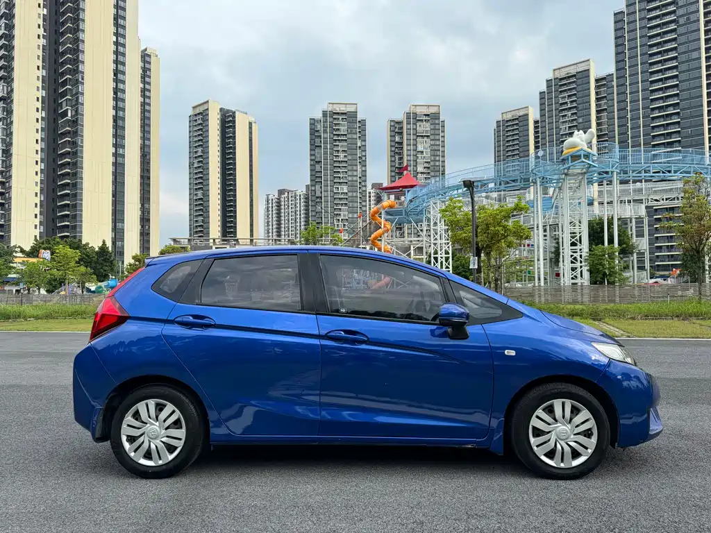 Fit 1.5 L LX CVT Comfort