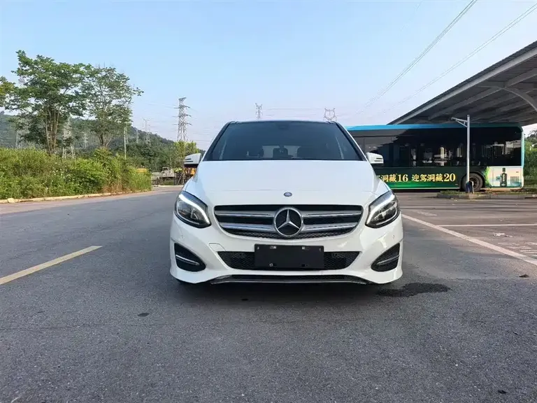 Mercedes-Benz B-Class B 200 Fashion