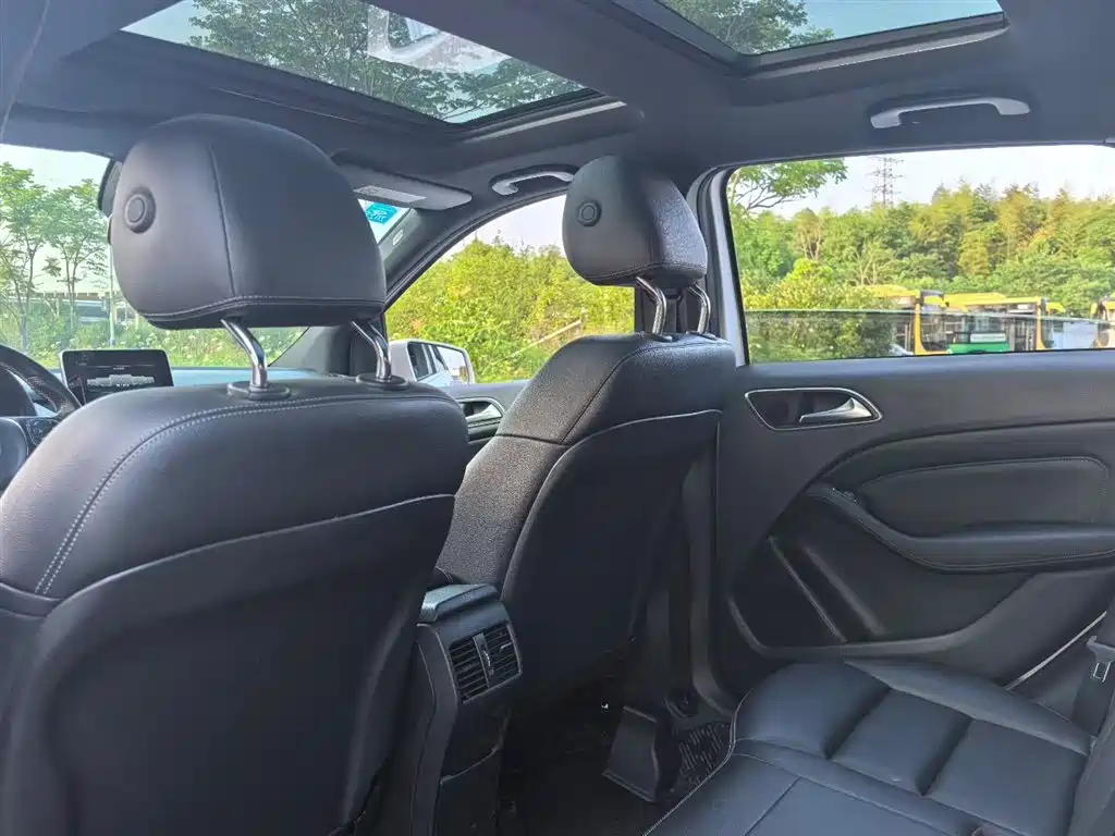 Mercedes-Benz B-Class B 200 Fashion