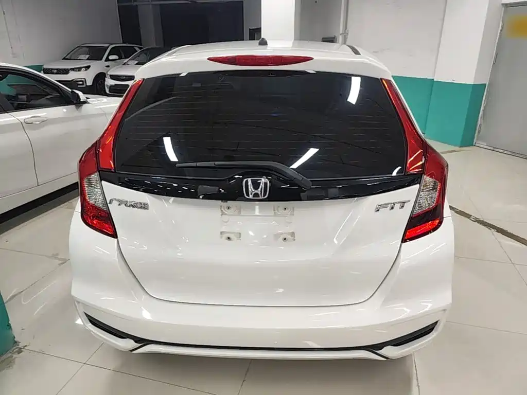 Fit 1.5 L CVT Comfort Sunroof