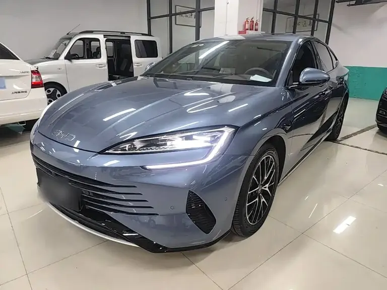 BYD Seal 07 DM-i Smart Drive DM-i 1.5 L 125 km Distinguished