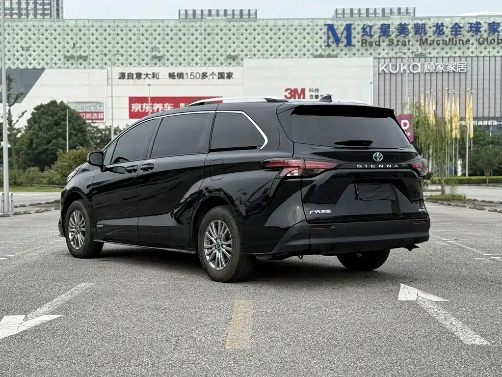 Sienna 2.5 L Hybrid Comfort