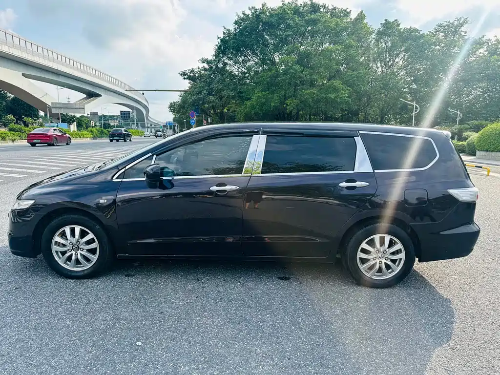 Odyssey 2.4 L Elite