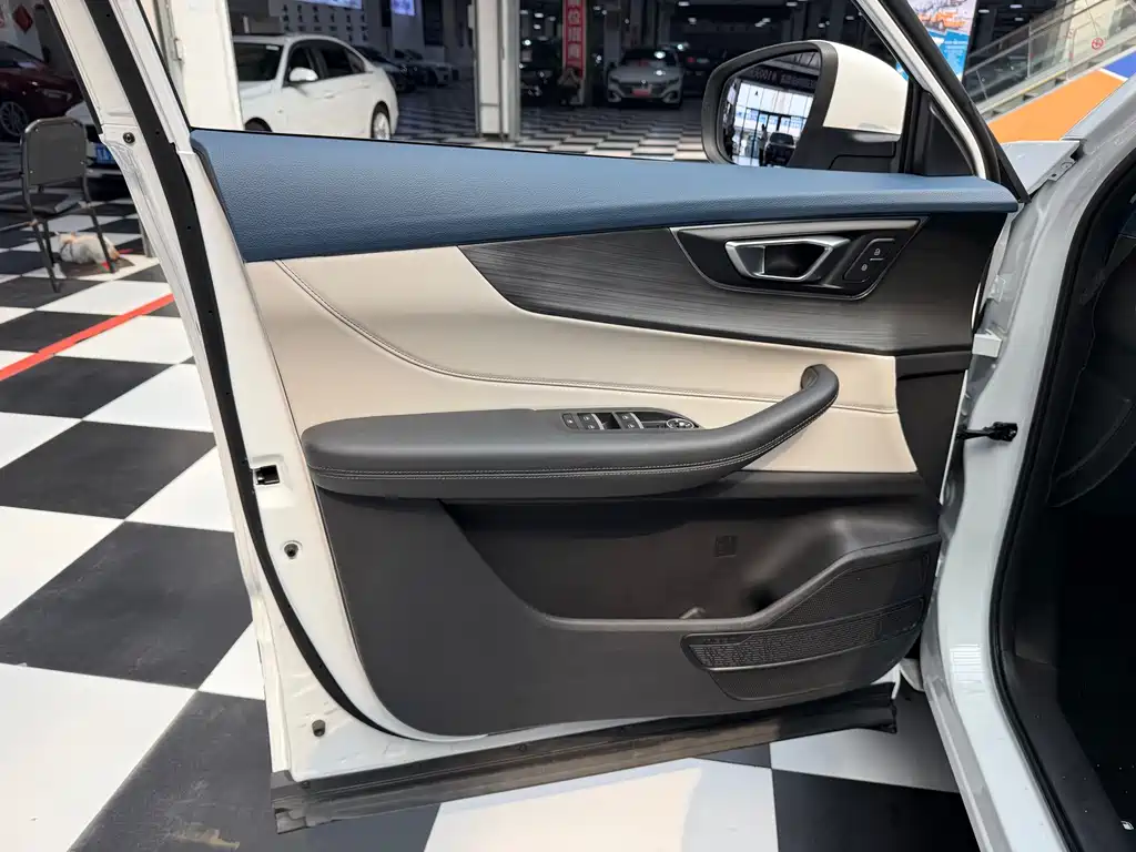 Tiggo 5 x 瑞虎5 x 2023款 1.5 T CVT豪华型