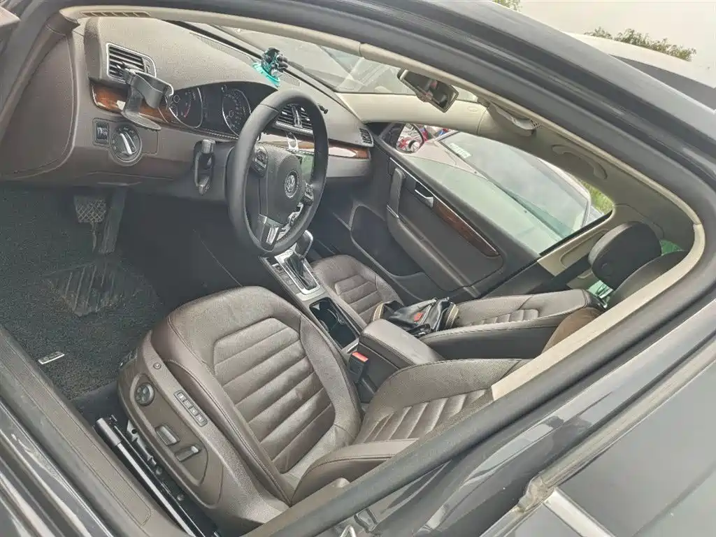 Magotan (Import) Wagon 2.0 TSI Comfort