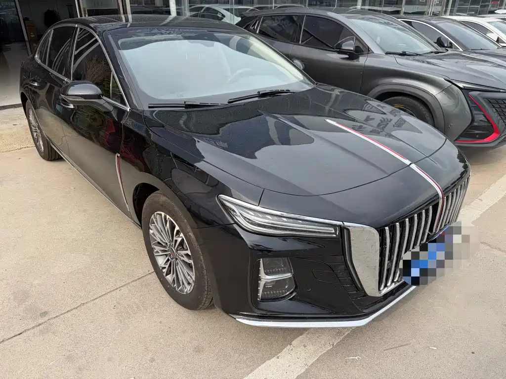Hongqi H5 1.5 T DCT Flagship Charm