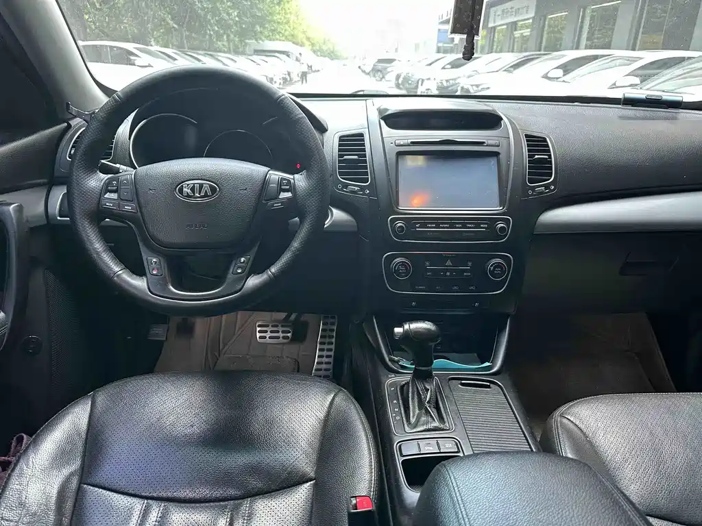 Sorento 索兰托 2013款 2.4 L 5座汽油至尊版