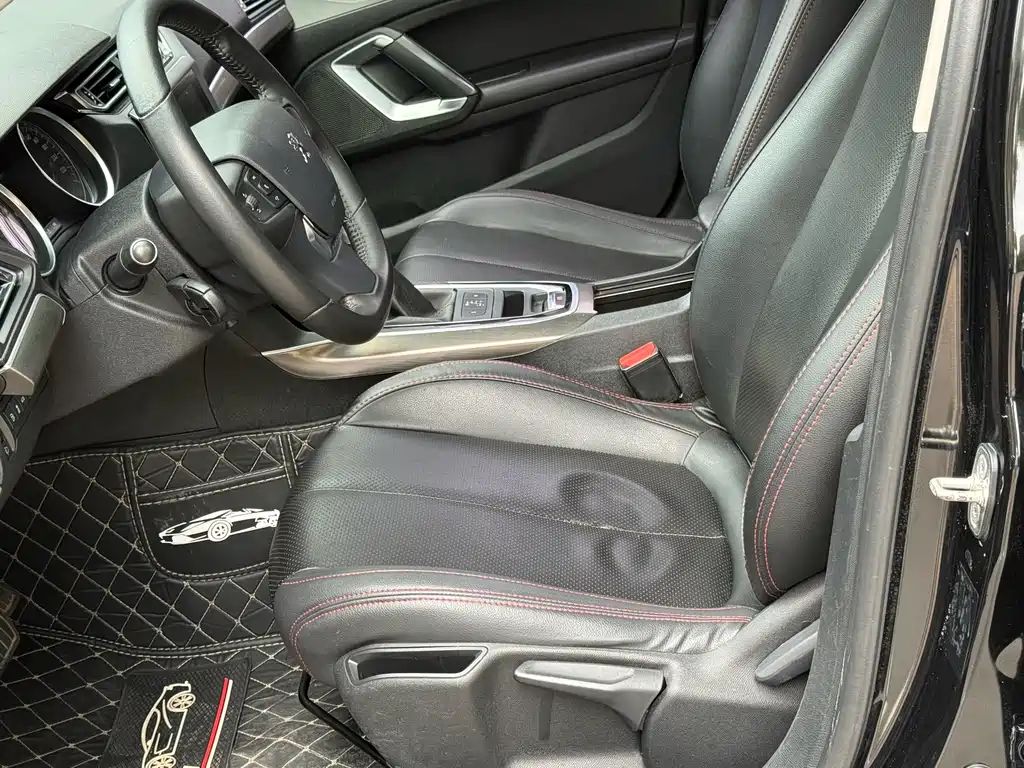 Peugeot 408 1.6 T Auto Luxury