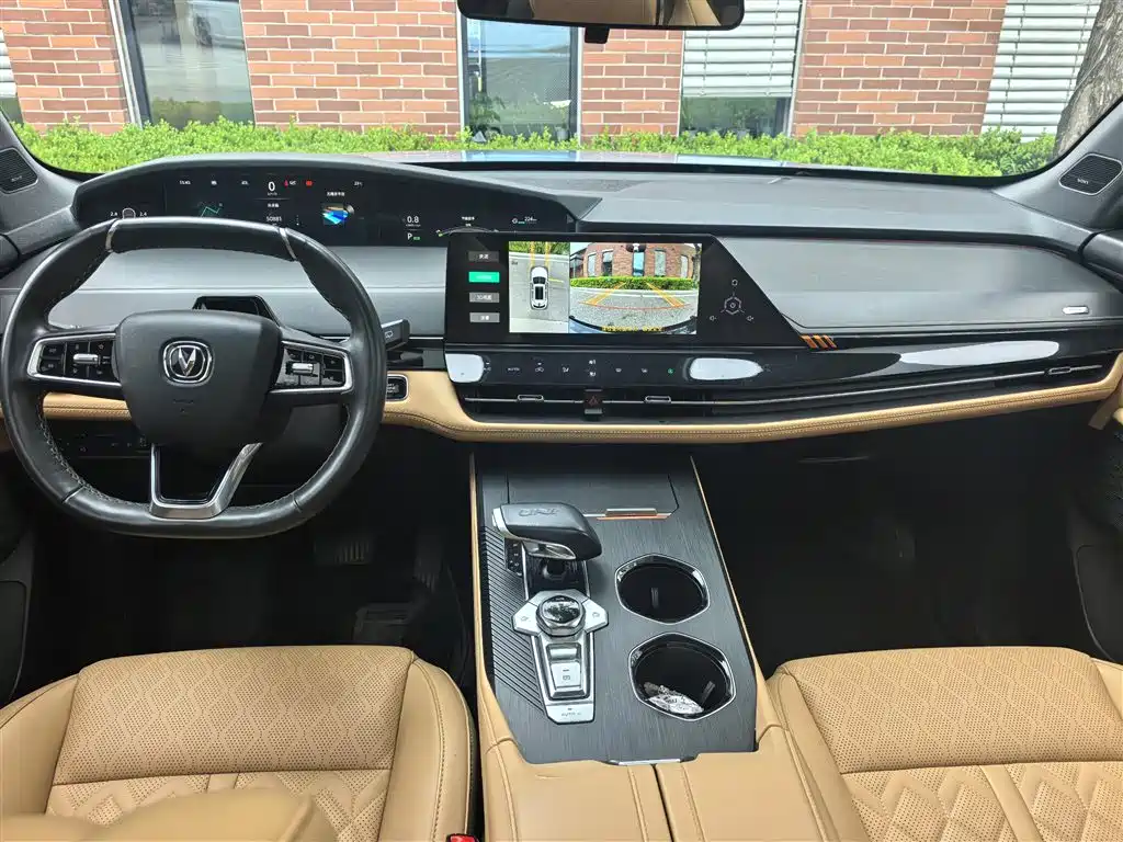 Changan UNI-K 2.0 T Distinguished
