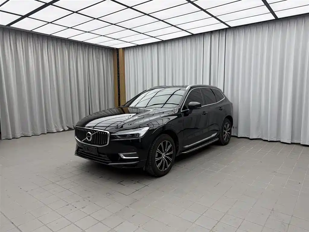 Volvo XC60 T5 4 WD Smart Vision Luxury