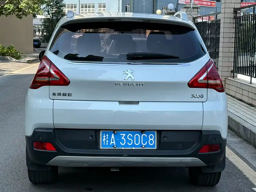 Peugeot 3008 2.0 L Auto Classic