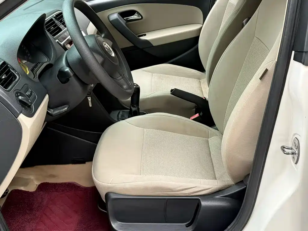 Polo 1.4 L Manual Style