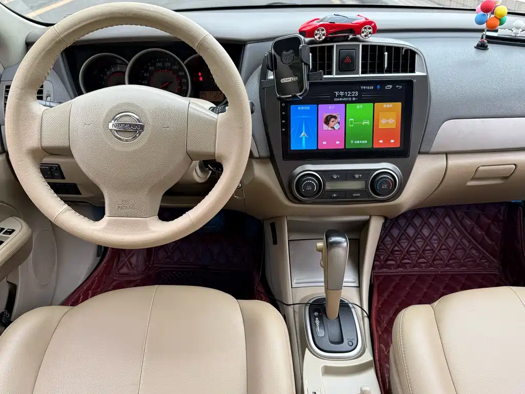 Sylphy Classic 1.6 XE Auto Comfort